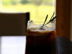 -Chom Cafe and Restaurant