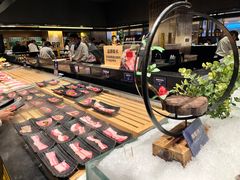-钱小奴海鲜自助黑金店(杭州滨江龙湖店)