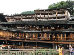 -苗湘食府(十年店)