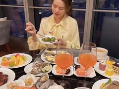 -云端西餐厅(南宁龙光那莲豪华精选酒店)