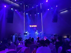 -TZ House音乐现场(来福士中心店)