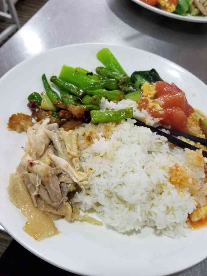 裕丰自选快餐猪杂汤饭煲仔饭炖品-"每次经过都见到很多人在吃这家的煲