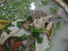 真菌滋补羊肉汤-虢州羊肉馆(三门峡店)