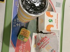 -麦当劳(湖光北街店)