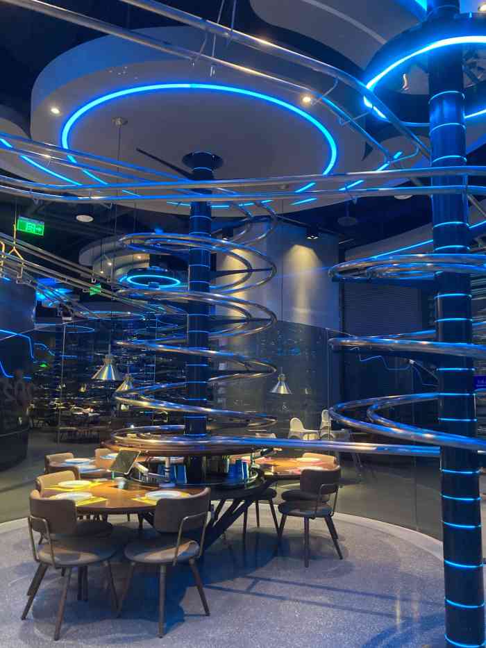 spacelab失重餐厅(苏州中心店)-"看完电影一点多了没有人排队 那就