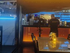 -琶醍壹号•音乐江景餐吧