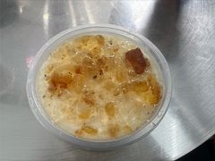 桃胶双皮奶-义顺牛奶公司(新马路老店)