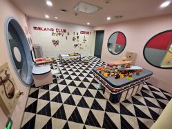 -meland club亲子乐园(北京芳圆里ID MALL店)