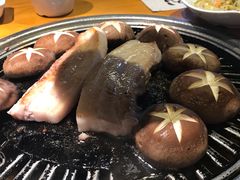 -唯成•韩国炭火烤肉 유성고기