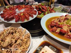 -沪小胖小龙虾(淮海中路旗舰店)