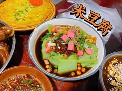 -王万妈卤猪脚(青岩交通路)