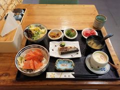 -左舞日本料理