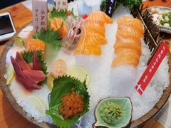 秒懂三文鱼-文三酒肆自助放题(新街口友谊广场店)