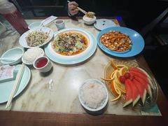 -红蜡烛•瓦罐粥家常菜•夜宵(中山路店)