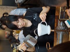 星巴克&nbsp;全黑围裙店(太古里店)-星巴克(成都太古里二店)