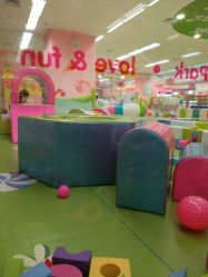 -孩子王(铁西万达店)