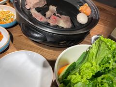 -明洞阿姨·韩式酱蟹烤肉·创意料理(三元桥店)