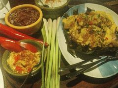 香蕉叶烤鸡-DiAtas by Art Cafe Bumbu Bali