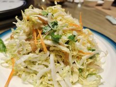 白菜蛰皮-小船渔村•大连菜•大连焖鱼(黄河路店)