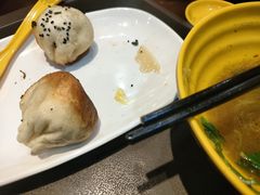 双拼虾仁生煎（双拼生煎）-大壶春生煎(四川中路店)