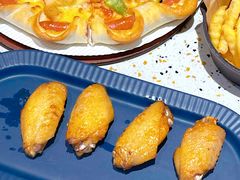 -必胜客(WOW中心城店)