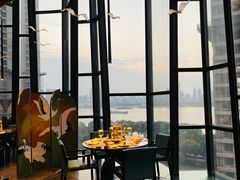 -江上荟·创意中国菜(绿地缤纷城店)
