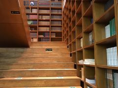 -外研书店(北京外国语大学西校区北外国际大厦店)