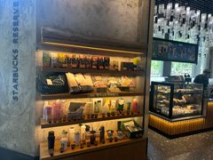 -星巴克臻选(湖滨道店)