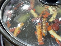 -濠轩阁特色生蚝火锅(水湾路店)