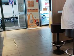 -麦当劳(海岸城店)