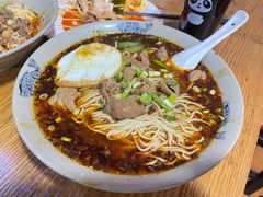 -丁丁猫重庆小面(徐州路店)
