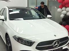 -奔驰利星行(北京花乡店)