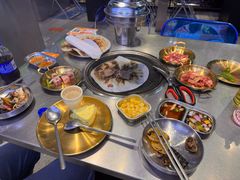 -哈哈碳都·牛肋条无限自助烤肉(台江万达店)