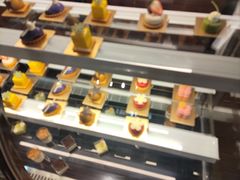 -湖景知味西餐厅•自助餐• 轻食(南京金茂威斯汀大酒店)