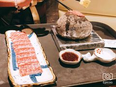 火焰石雪龙和牛-古田居·特色寿司料理(骏欣中心店)