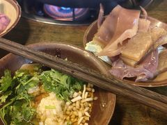 -黄潇洒老火锅(九眼桥宏济巷店)