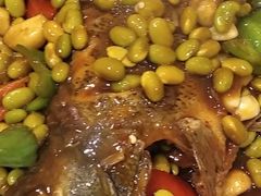 鲈鱼烧毛豆-吉事利茶餐厅