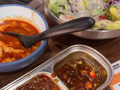 -明洞阿姨·韩式酱蟹烤肉·创意料理(三元桥店)