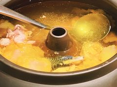 云海肴汽锅鸡-云海肴云南菜(浦江欢乐颂店)