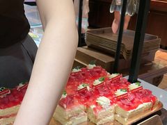 -红跑车(滨湖银泰店)