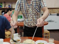 -刘胖娃鱼庄·特色肥肠鱼(杨家坪店)