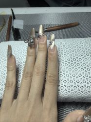 -星辰·新中式美甲美睫工作室
