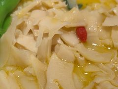 -桂满陇·蟹黄小笼汤包(中山公园店)