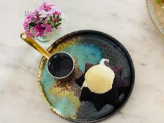 熔浆巧克力配香草冰淇淋-The Rug Cafe(王府中环店)