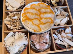 -野菌皇海景野生菌火锅(滨海大道店)