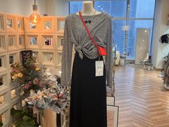 -眷顾自助服装工作室(中南金石国际广场A座店)