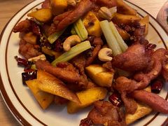 -纳鲁孜·新疆特色餐厅(上海悦荟广场店)