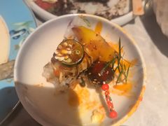 -雍容荟帝王蟹活龙虾展台自助(IFS黑金店)