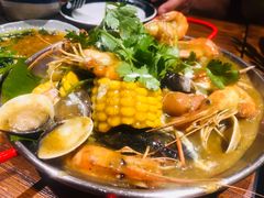手抓海鲜黄咖喱味-仓库南洋海鲜小排档(柳河路店)