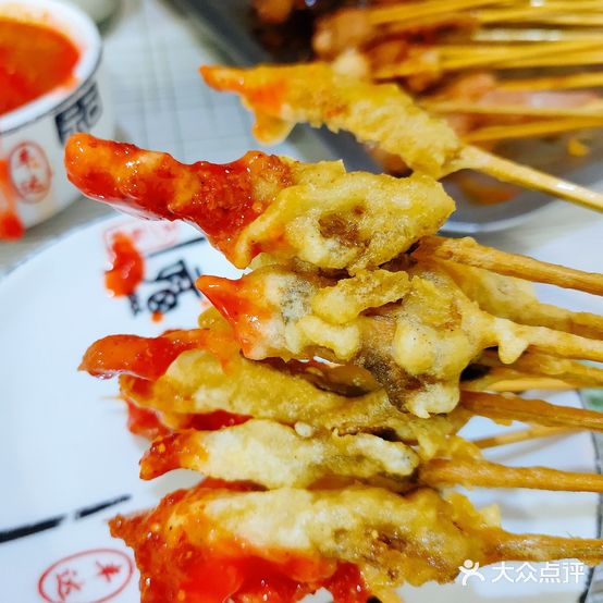 岐山二校门口铁亭炸串